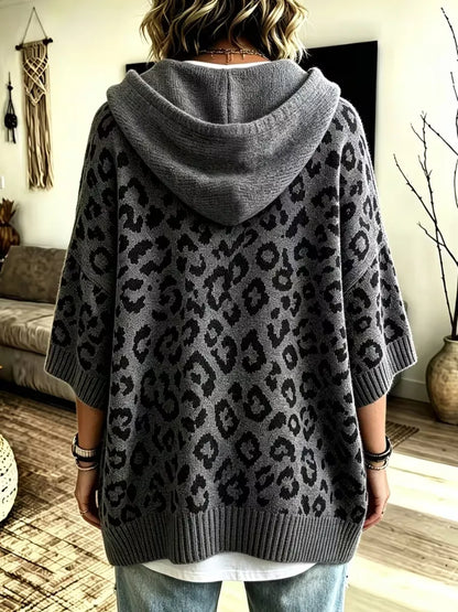 Jocasta - oversize pletená mikina s leopardím vzorem