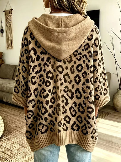 Jocasta - oversize pletená mikina s leopardím vzorem